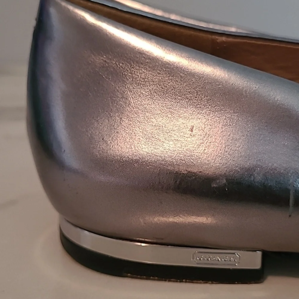 Coach Walsh Silver Metallic Mirror Leather Black Suede Pointed Toe Flats Shoes 6